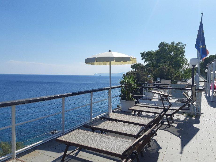 Apartament Casa Delle Mimose Varazze Zewnętrze zdjęcie